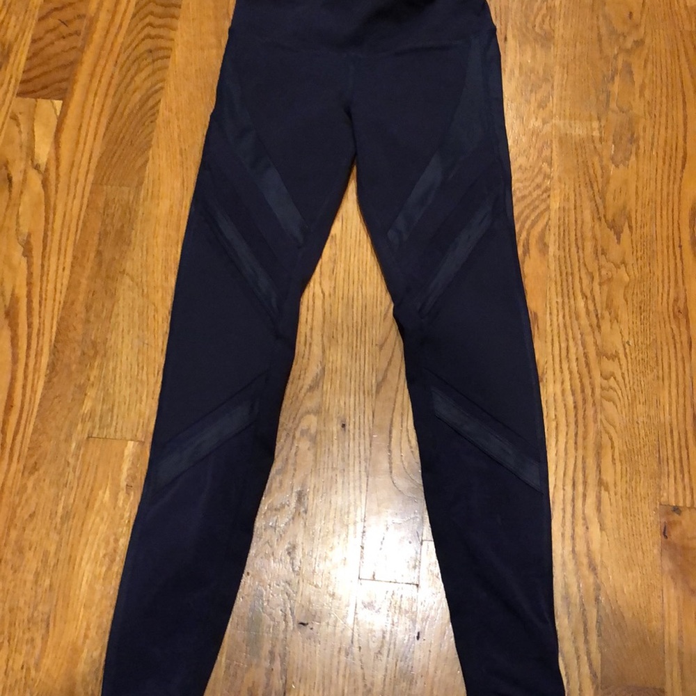 Alo yoga leggings - Picture 5 of 9
